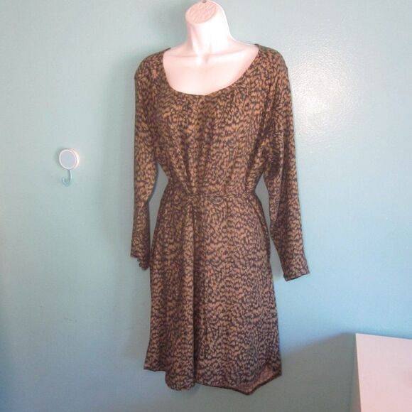 My Sunday Morning French Brand Womens Size M Pullover Dress With Tie Waist - Picture 4 of 16